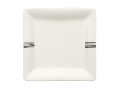 Plato plano cuadrado de líneas negras