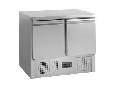 Congelador GN1/1 2 puertas compres. en fondo