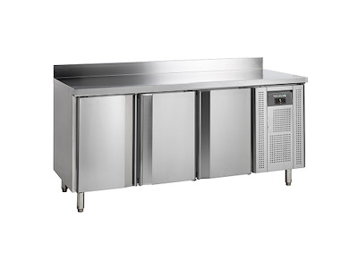 Mostrador refrigerado 3 puertas con borde trasero GN1/1 291 ltr