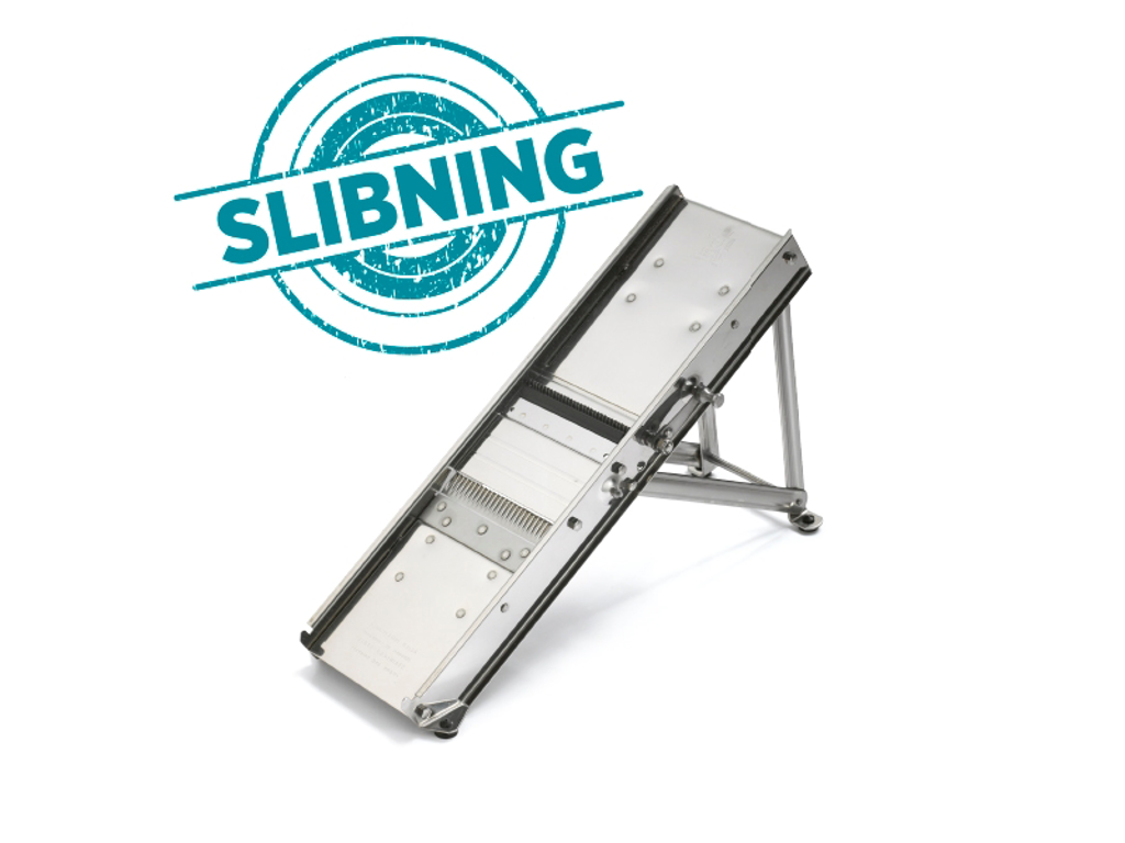 Mandolina, cuchillo afilado